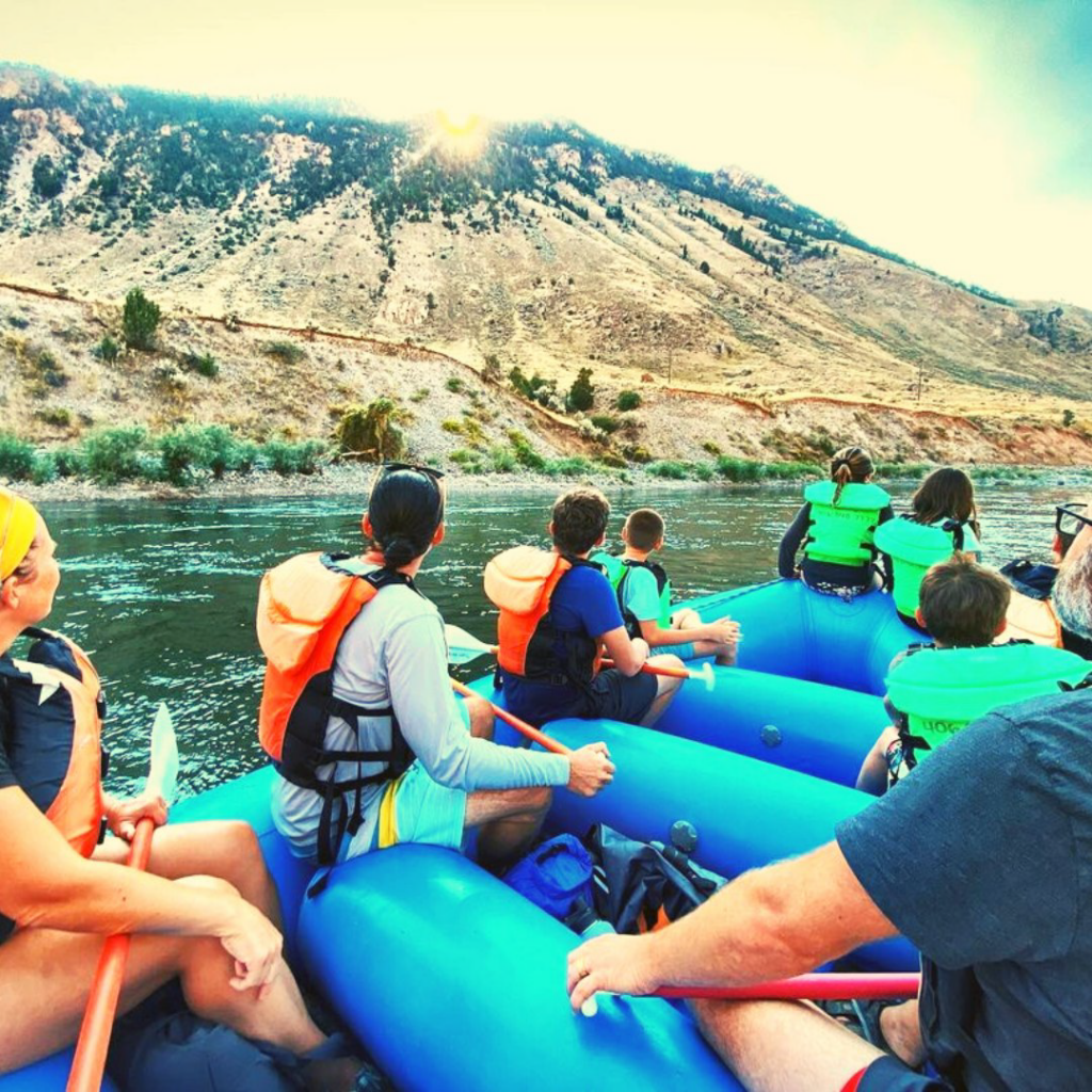 Your Guide to Choosing the Perfect Montana Rafting Adventure 2